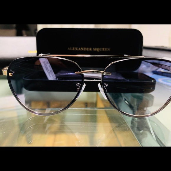 Excelente ; - Picture 4 of 5